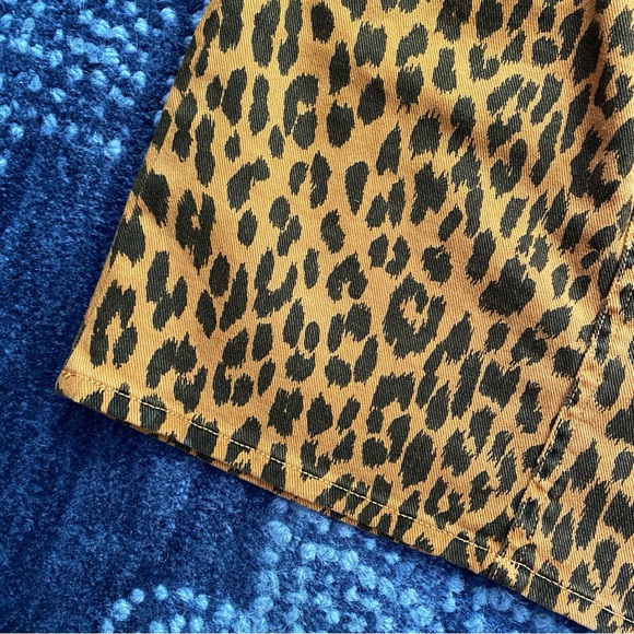 🐆 H&M LEOPARD PRINT HIGH WAIST DENIM MINI SKIRT! - Picture 6 of 9